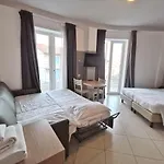 Hotel Oceanomare Punta Marina