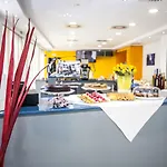 Hotel Oceanomare Punta Marina