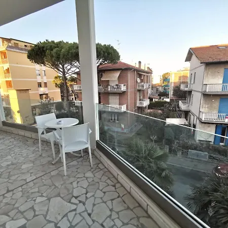 Отель Oceanomare 3*