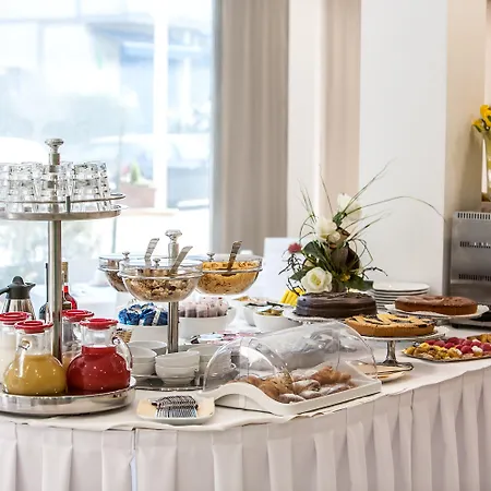 Отель Oceanomare Пунта-Марина