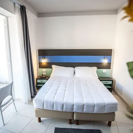 Oceanomare Отель Пунта-Марина